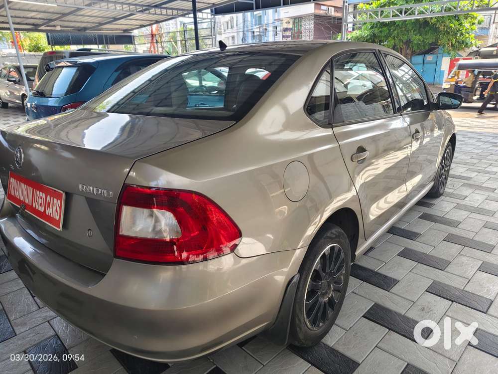 Skoda Rapid 2013-2016 1.5 Tdi At Ambition Plus, 2015, Petrol