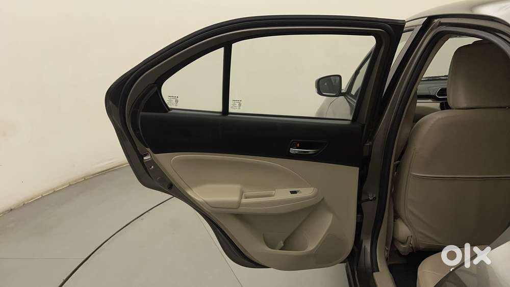 Maruti Suzuki Dzire 1.2 Zxi Cng, 2022, Cng & Hybrids