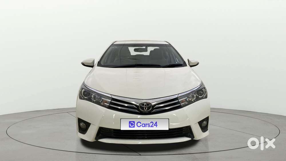 Toyota Corolla Altis 2013-2017 Vl At, 2016, Petrol