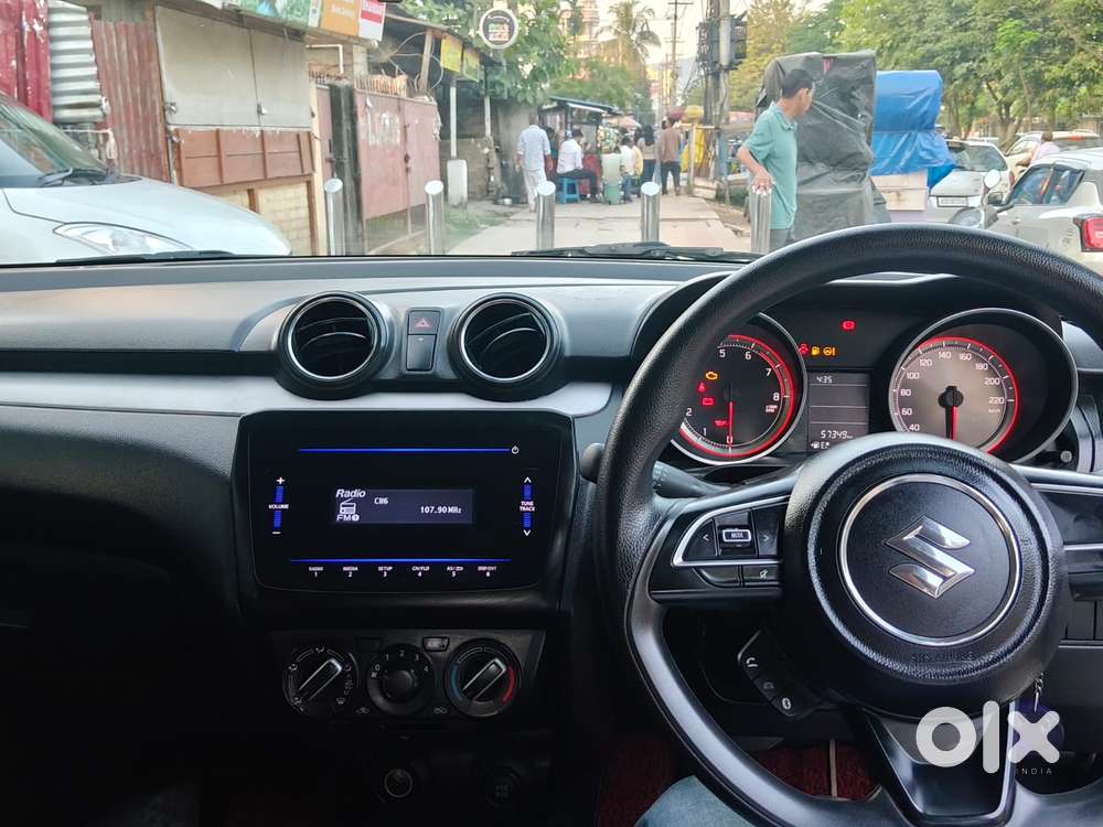 Maruti Suzuki Swift 1.2 Vxi (o), 2022, Petrol