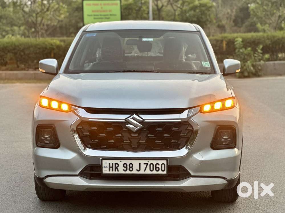 Maruti Suzuki Grand Vitara 1.5 Delta Smart Hybrid At, 2023, Petrol