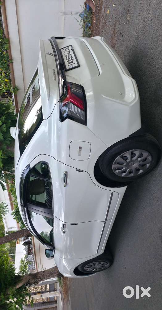Maruti Suzuki Swift Dzire Vxi At Optional, 2025, Petrol