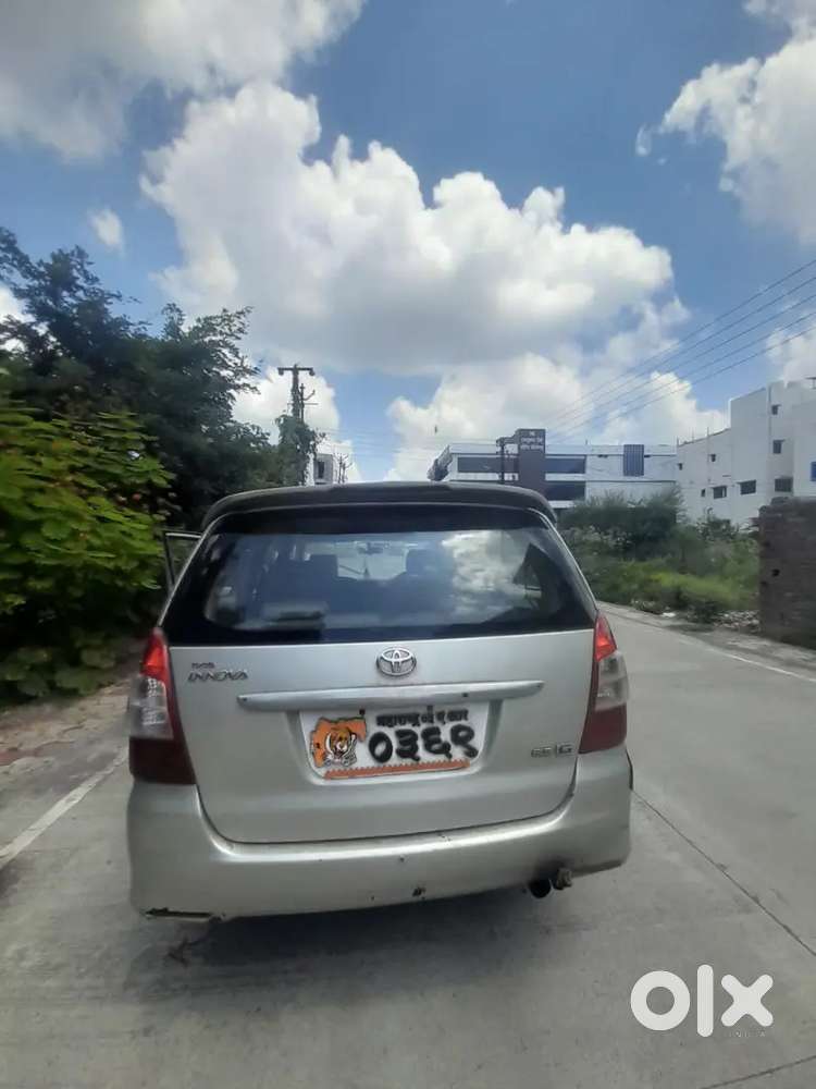 Toyota Innova 2.5 Gx 2008
