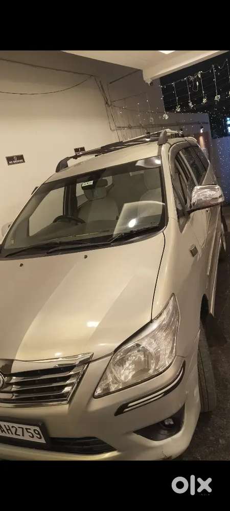 Toyota Innova 2012 Diesel Well Maintained