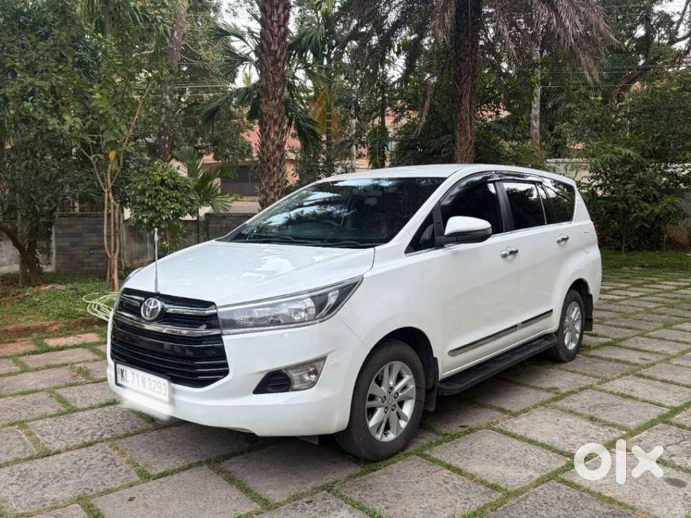 Toyota Innova Crysta 2.4 G Mt, 2018, Diesel