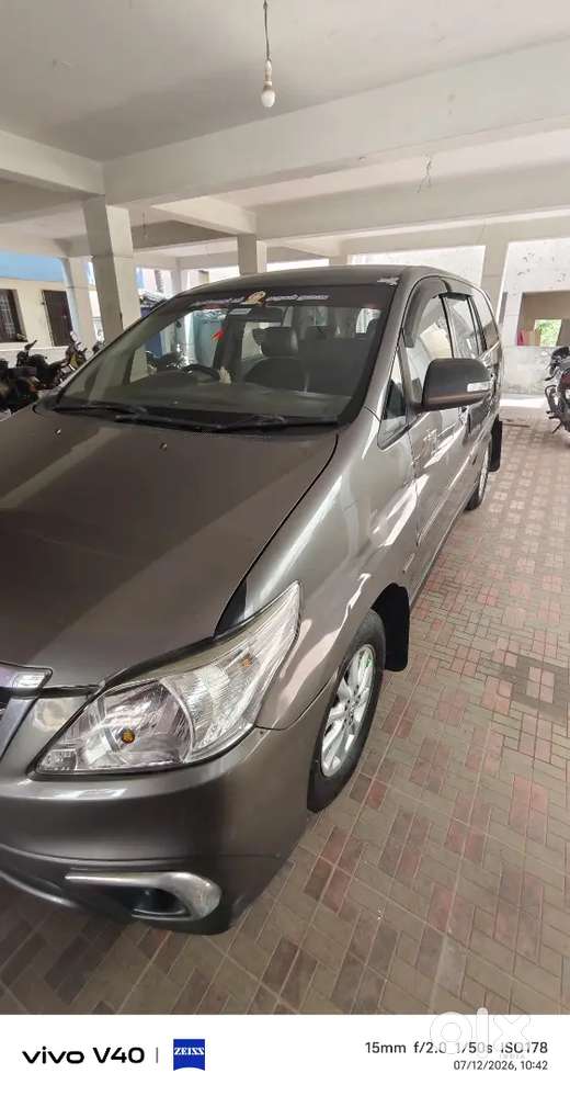 Toyota Innova Vx 2012