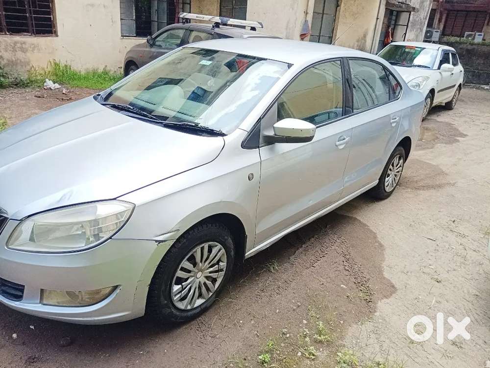 No Cars 24 And Spinny Skoda Rapid Elegance 2012 Diesel Manual