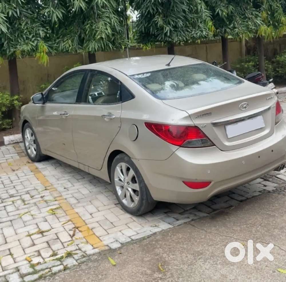 Hyundai Verna 2013