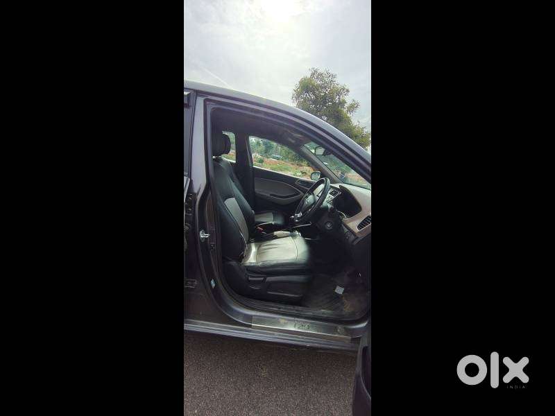 Hyundai I20 Magna At 1.4, 2016, Petrol