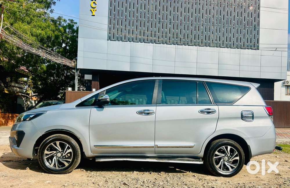 Toyota Innova Crysta 2.4 Z 7 Str, 2022, Diesel