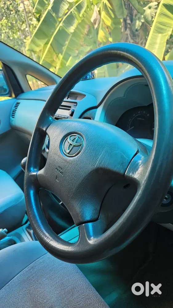 Toyota Innova 2007 Model