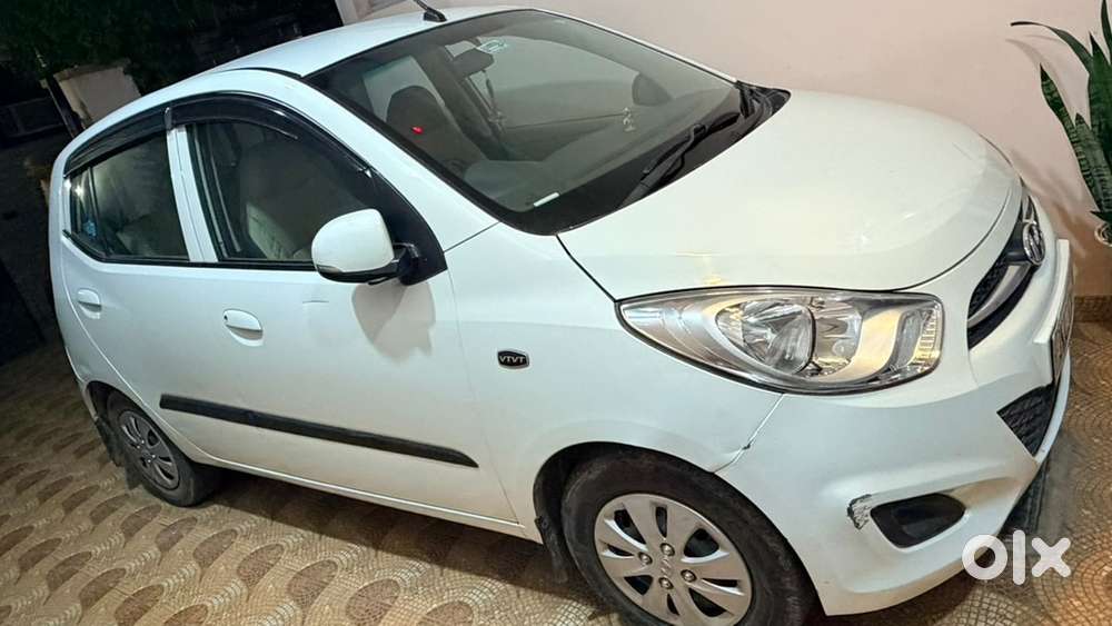 Hyundai I10 2012 28000 Km Driven