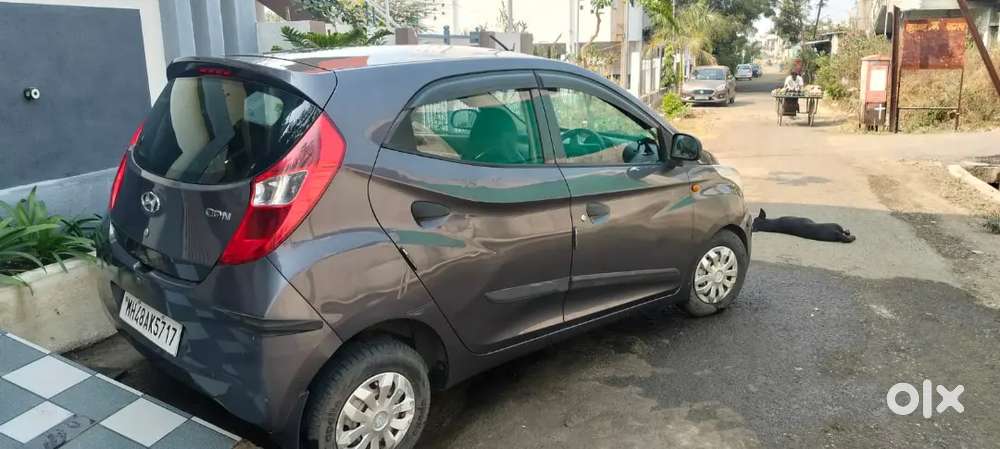Hyundai Eon 2016 Petrol Well Maintained