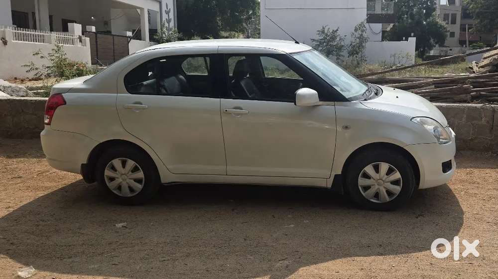 Maruti Suzuki Swift Dzire 2011