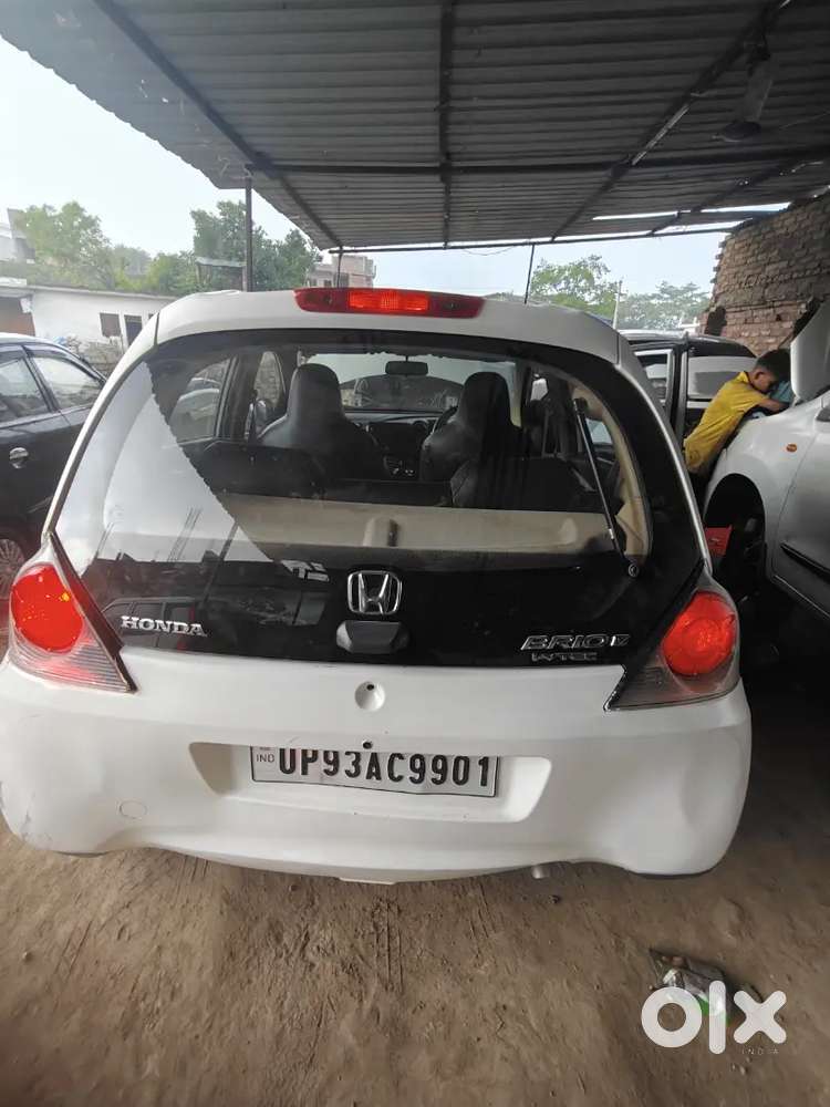 Honda Brio Petrol Manual 2012 Variant