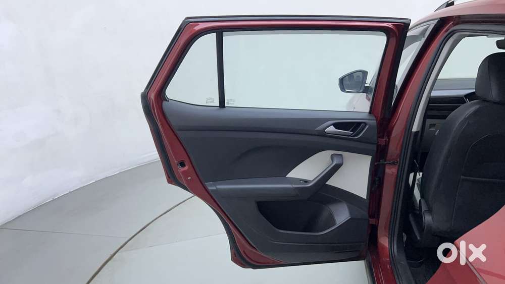 Volkswagen Taigun Topline 1.0 Tsi At (electric Seats), 2022, Petrol