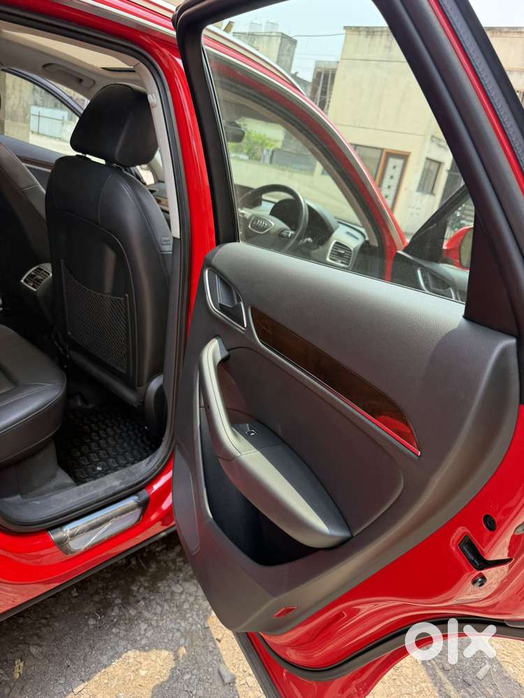 Audi Q3 35 Tdi Premium Plus + Sunroof, 1992, Diesel