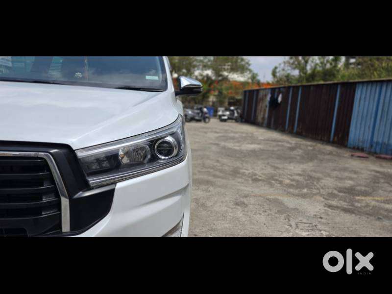 Toyota Innova Crysta, 2023, Diesel