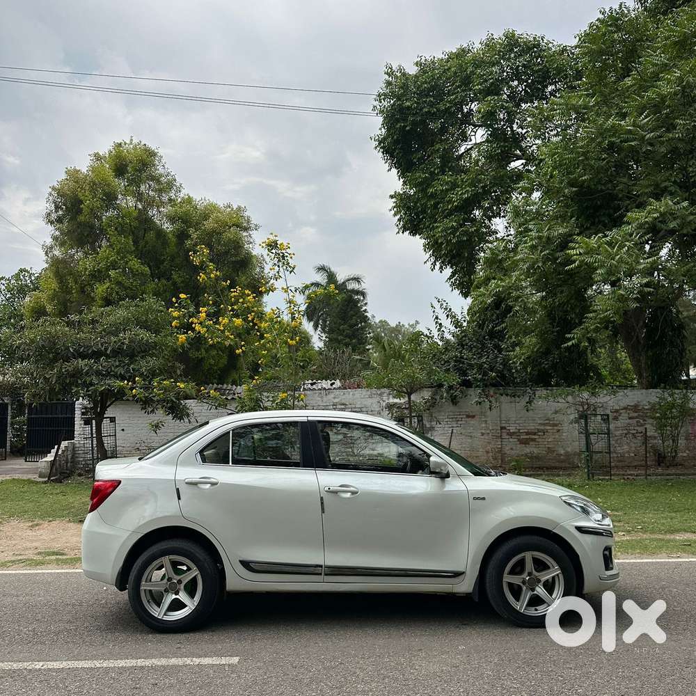 Maruti Suzuki Swift Dzire Vdi(o) Amt, 2017, Diesel