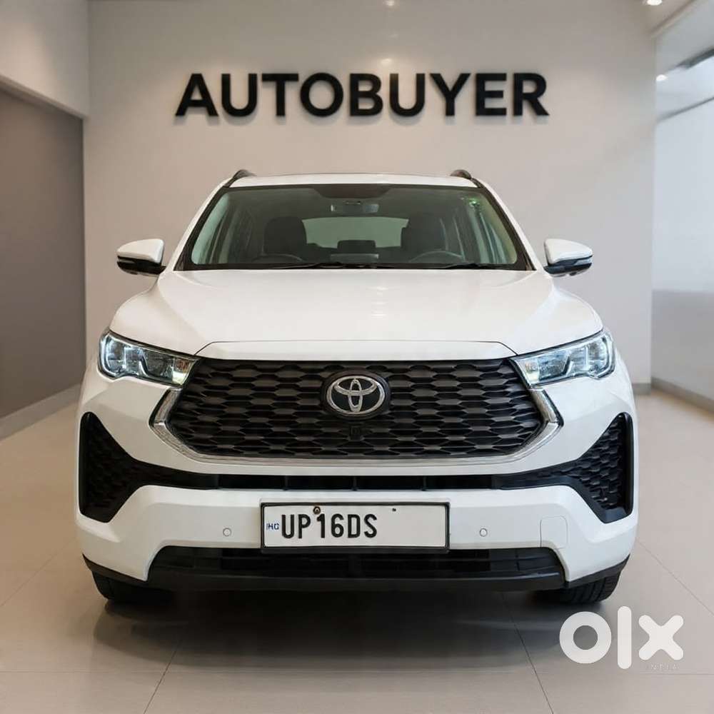 Toyota Innova Hycross 2.0 Vx Hybrid 7 Str, 2023, Petrol