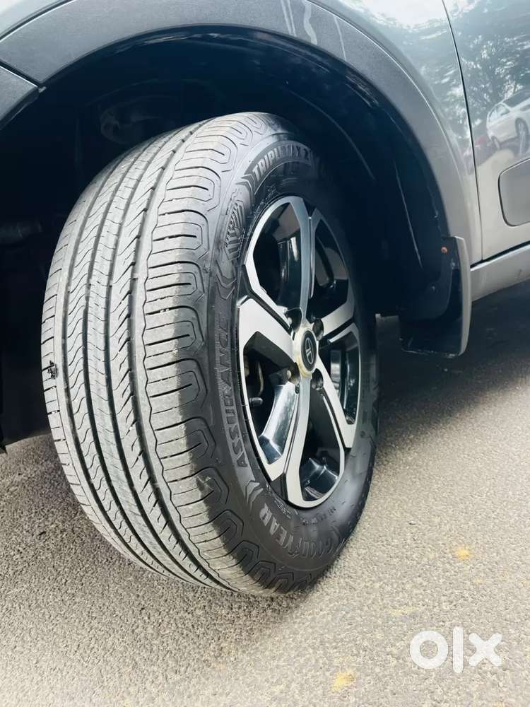 Tata Nexon 1.2 Revotron Xza Plus, 2023, Petrol