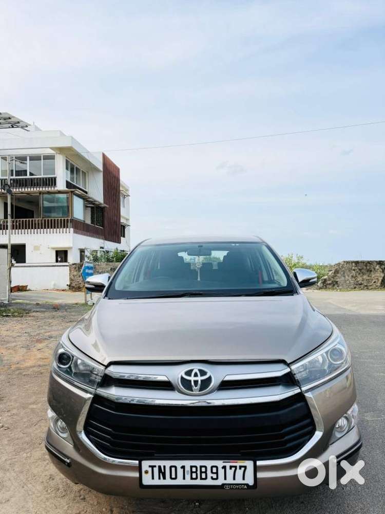 Toyota Innova Crysta 2.4 V, 2017, Diesel