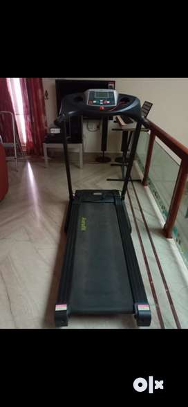 Olx best sale used treadmill