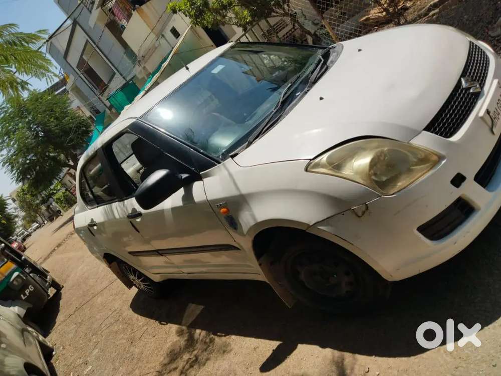 Maruti Suzuki Dzire 2015 Diesel 150000 Km Driven Kdkkk Condition
