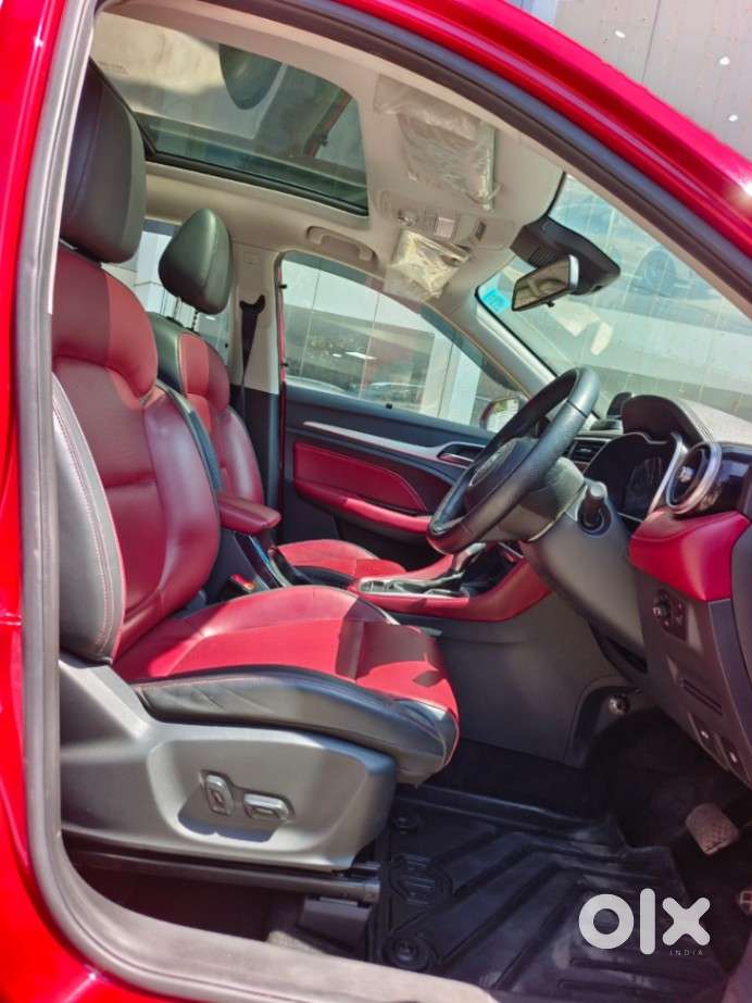 Mg Astor 1.5 Savvy Cvt S Red, 2022, Petrol