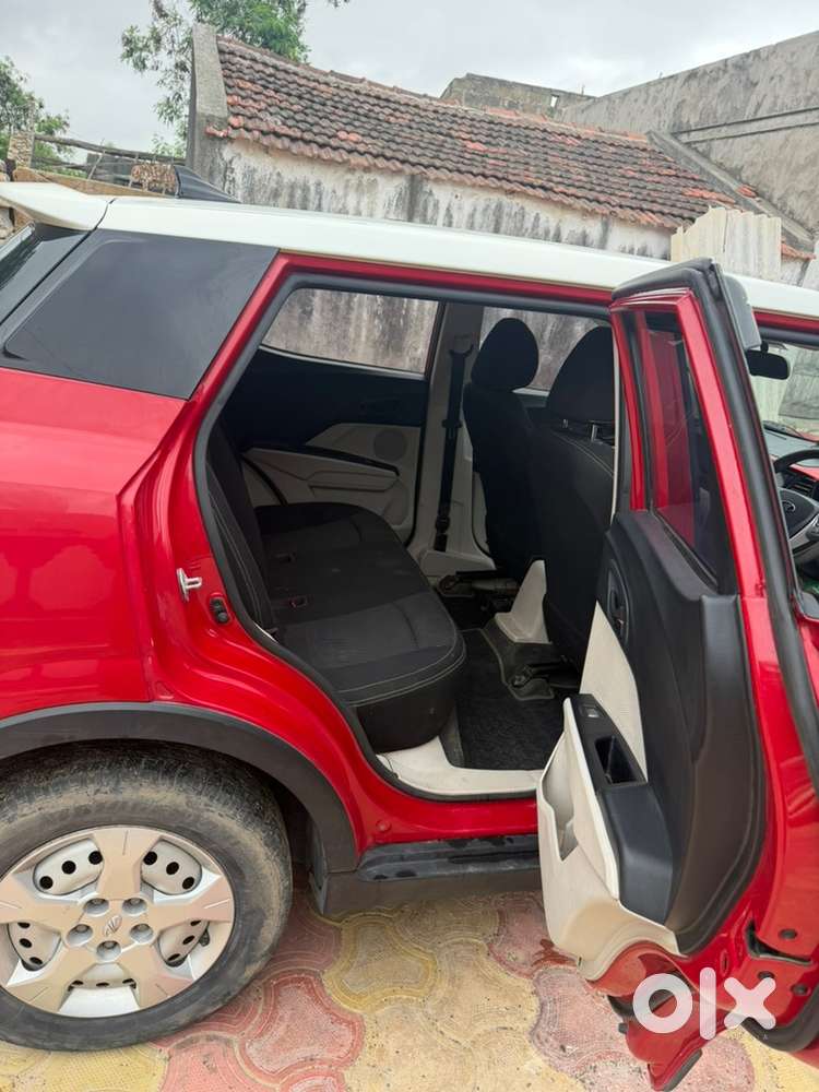 Mahindra Xuv300 Petrol 2021