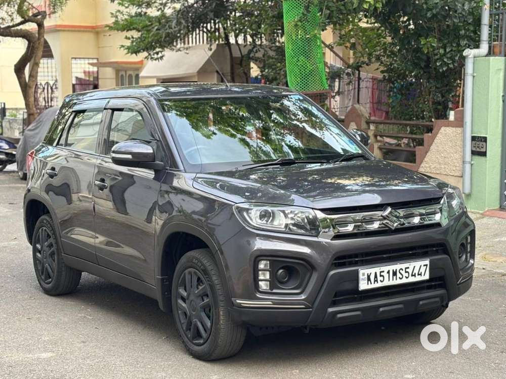 Maruti Suzuki Brezza 2022 Petrol 35000 Km Driven