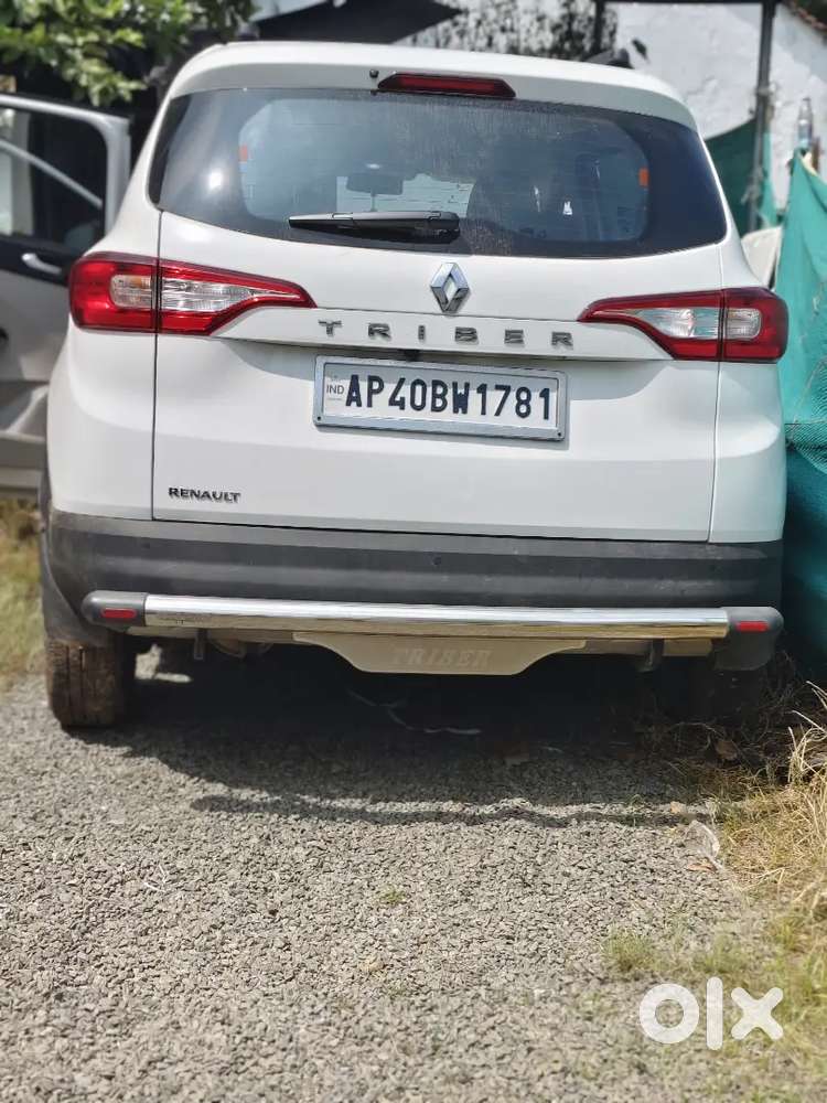 Renault Triber Petrol 2024