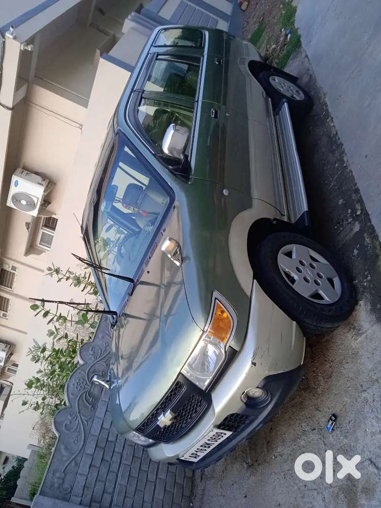 Chevrolet Tavera 2008
