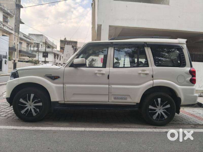 Mahindra Scorpio 1.99 S6 Plus, 2016, Diesel