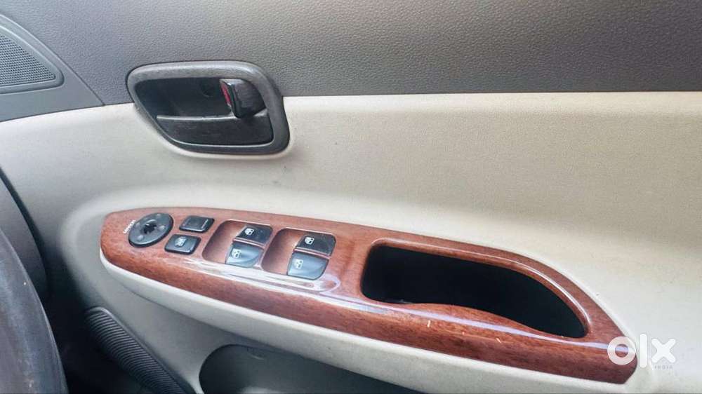 Well-maintained Hyundai Verna 2011 Sx Petrol,single Owner,doctor Drive