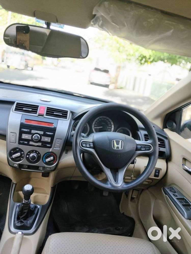 Honda City V Mt, 2012, Petrol
