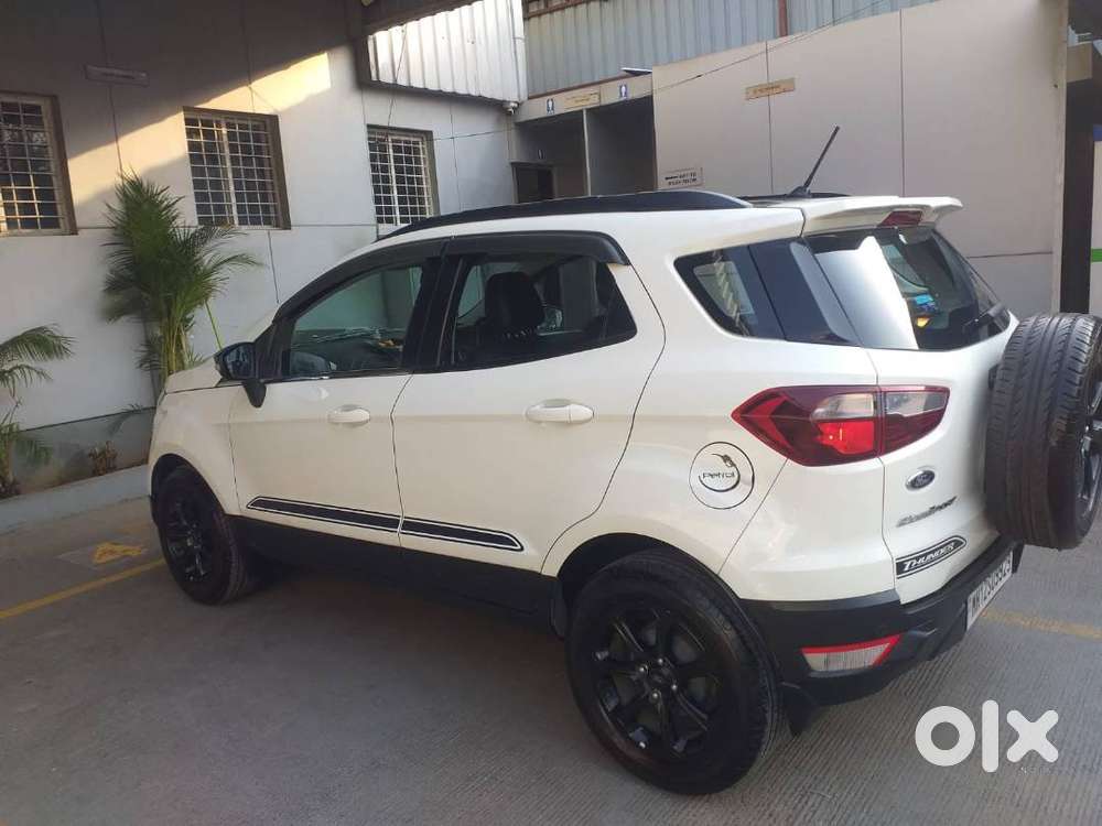 Ford Ecosport Thunder Edition 1.5 Petrol – Excellent Condition