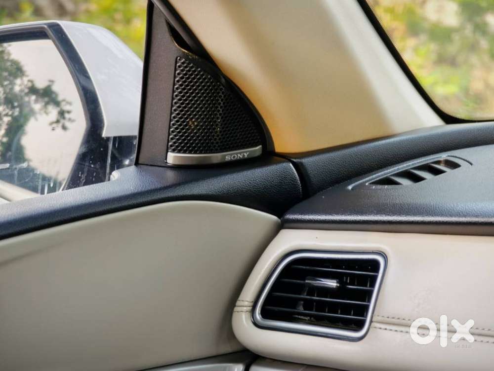 Mahindra Xuv700 2.2 Ax 7 Diesel Mt Luxury Pack Str, 2023, Diesel