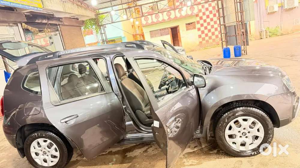 Renault Duster 2019 Diesel 87000 Km Driven