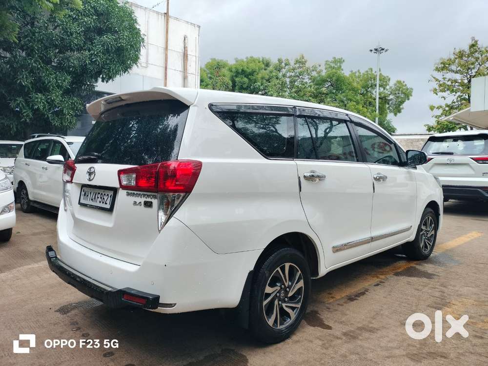 Toyota Innova Crysta 2.4 G Mt, 2022, Diesel