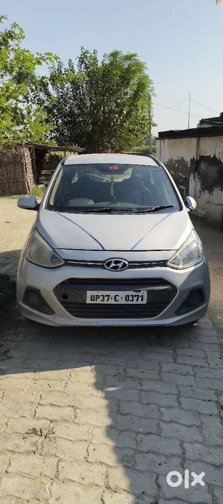 Hyundai Grand I10 2015 Diesel 79000 Km Driven