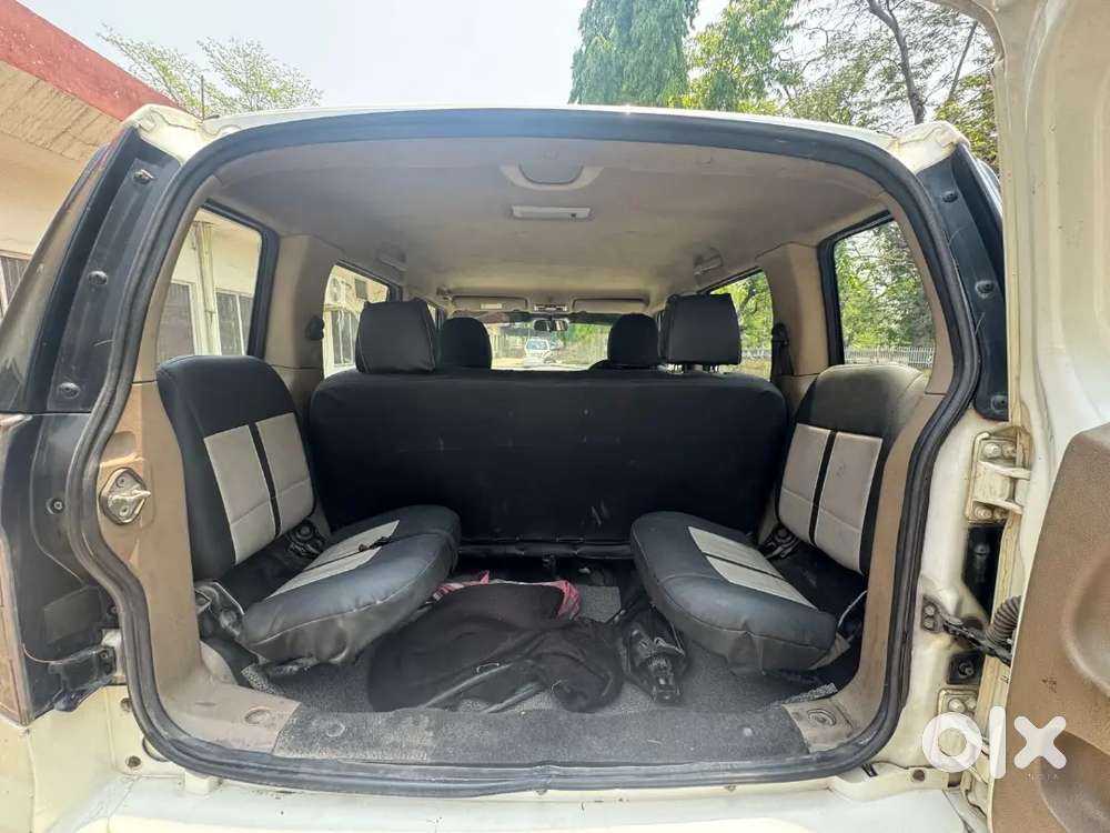 Mahindra Tuv 300-t10 In Very Good Condition And Everything Working
