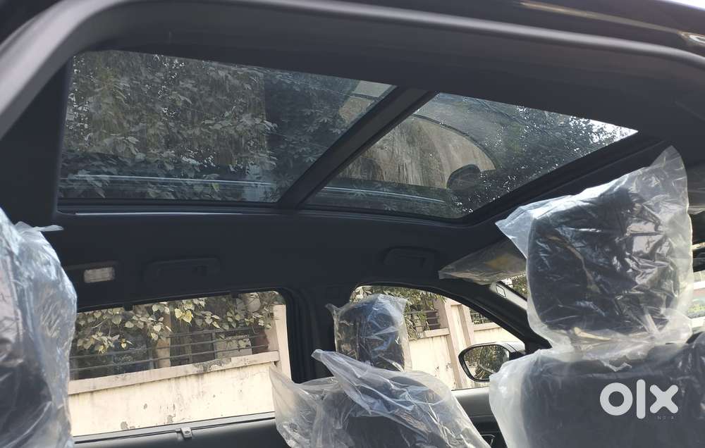 Tata Safari Accomplished X Plus 7 Str Dark Edition At, 2025, Diesel