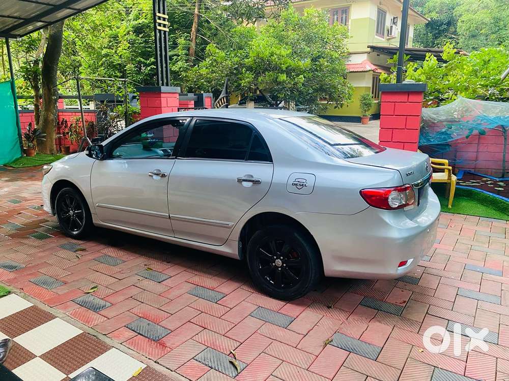 Toyota Corolla Altis 2012 Diesel Manual
