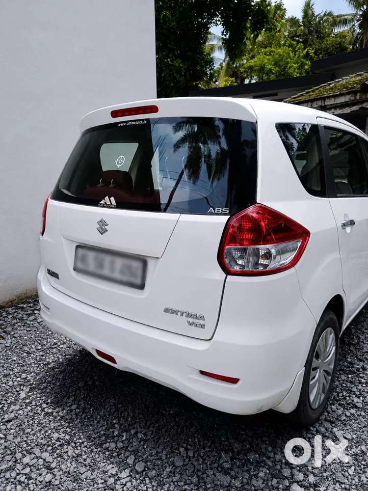 Maruti Suzuki Ertiga Vdi 2012