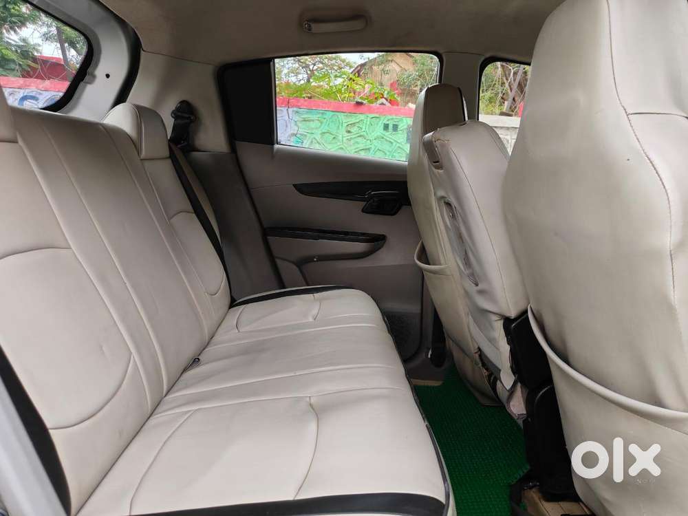 Mahindra Kuv 100 2016-2017 Mfalcon D75 K4 Plus, 2017, Diesel