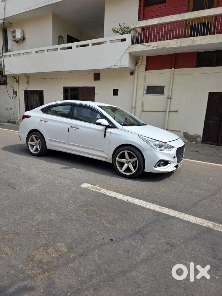 Hyundai Verna, 2018, Diesel