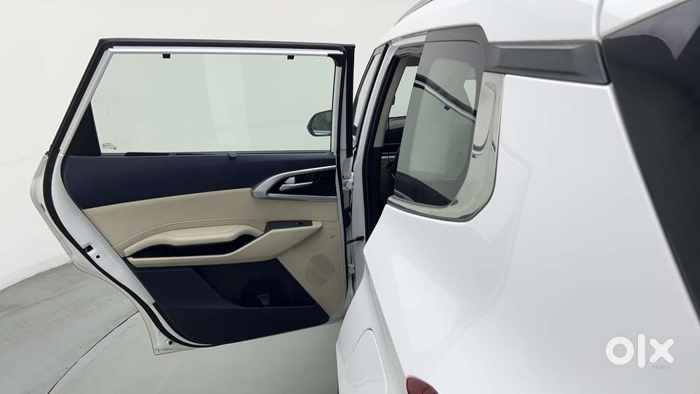 Kia Carens 1.5 Luxury Plus Diesel 7str Imt, 2024, Diesel