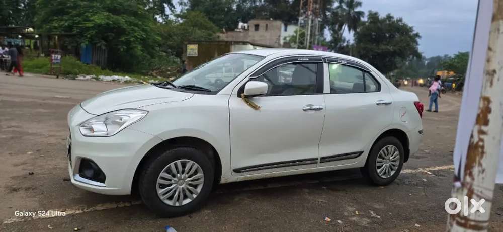 Good Condition Dzire Petrol..