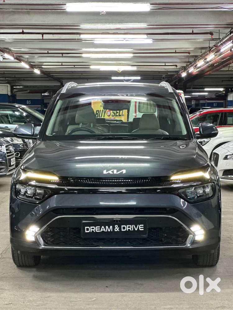 Kia Carens 1.5 Premium 7 Str, 2022, Diesel